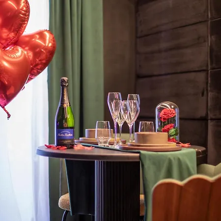 Apartment One Night Love Room Unique